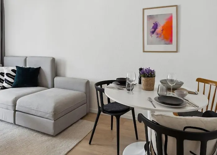 Neue - Stylisch - Citynah - Mit Lift - Naehe Dus & Dortmund & Koeln & Essen * Wuppertal